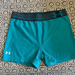 Under armor spandex shorts